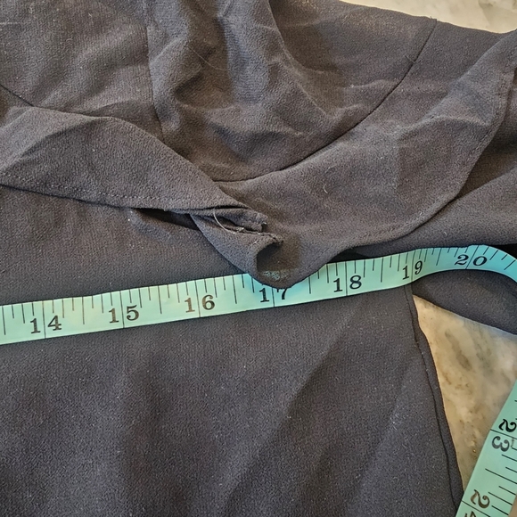 Calvin Klein Black Sheer Puff Sleeve Blouse Size S - Picture 4 of 7